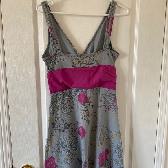 Patagonia Dress - Picture 2 of 2